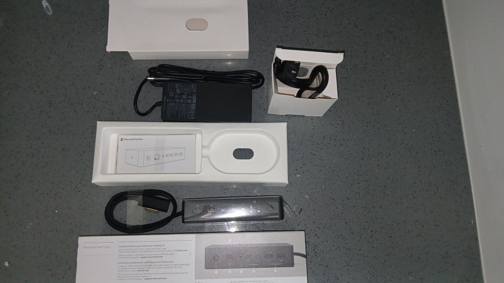 Microsoft Surface Dock (Model 1661) - Complete Set w/ Power SupplyMicrosoft Surface Dock (Model 1661) - Complete Set w/ Power Supply