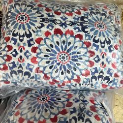 Arden Love Seat Cushion Set  New 