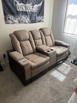 Loveseat Theater Couch