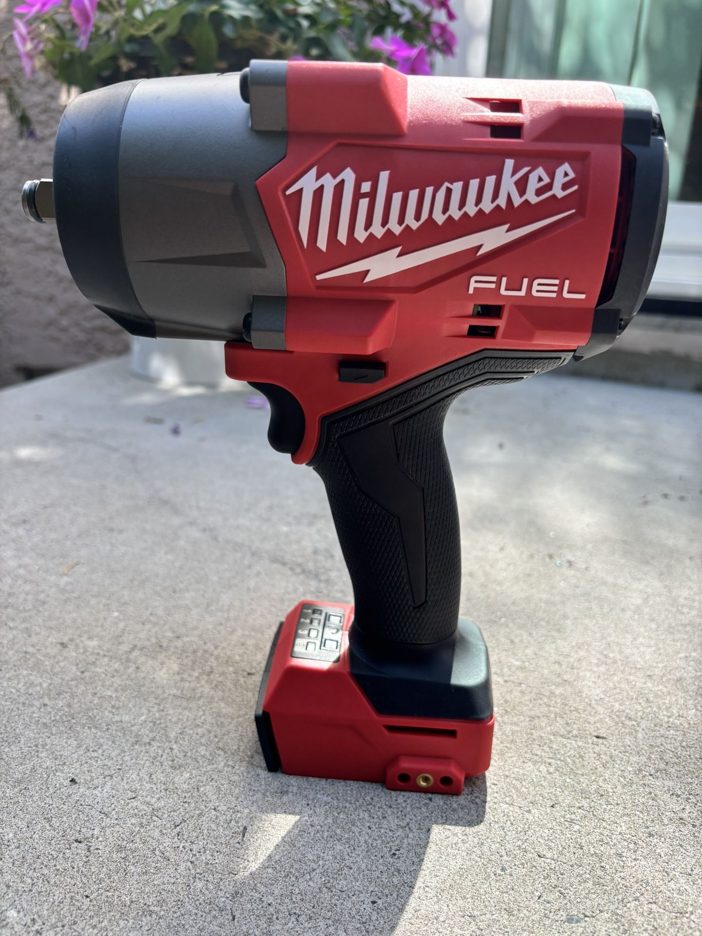 Milwaukee Fuel  M18  High Impact Driver 1/2