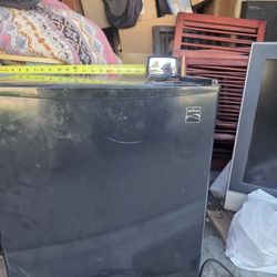 Refrigerator Small