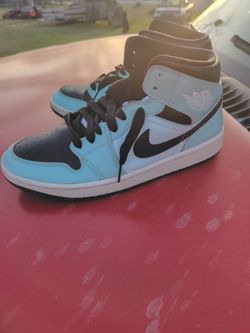 Women's Size 10 Baby Blue And Black Nike Air Jordans Ones