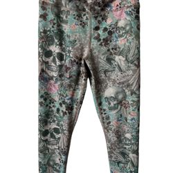 Evolution And Creation Womens Exercise Leggings Medium Green Skull Floral Crop  Department: Womens Color: Multicolor Size: Medium Type: Leggings Style