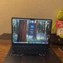 M3 MacBook Air + Free Bose 700 Headphones