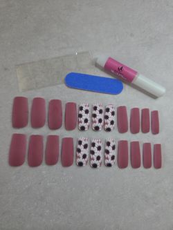 Matte Marroon & White Flowers Long Length Square Nail Kit