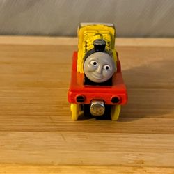 Thomas The Train & Friends Die Cast Molly Engine Take N Play 2009 