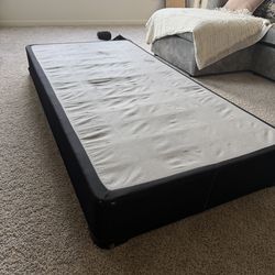 Twin size box spring