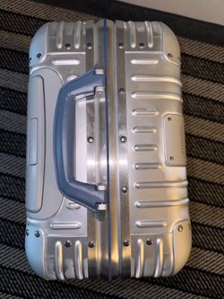 Rimowa Twist Cabin