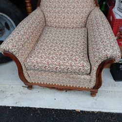 Living Room Chair $10