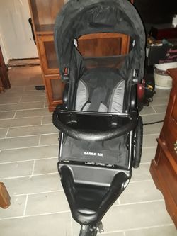 Range xl jogging stroller