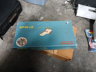 Apollo Voyage To The Moon Board Game.