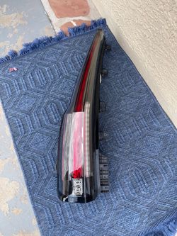 Cadillac Escalade Tail Light 2015-2020, OEM ORIGINAL CADILLAC Tailight, Cadillac Escalade Rear Brake light, DRIVER SIDE TAIL LIGHT