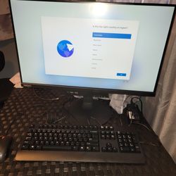 Lenovo ThinkCentre M700 Tiny-in-One w/24” 1080p monitor

Intel Core i3-6100T CPU
16GB DDR4
500GB SSD