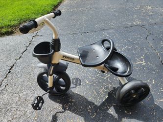 KRIDDO Toddler Tricycle
