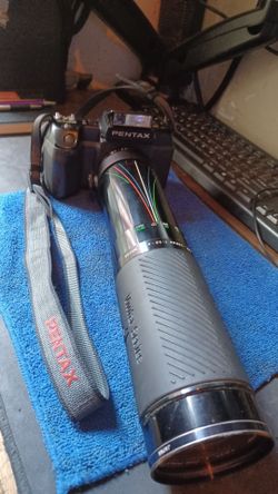 Pentax SF10 Film Camera w/ battery and lense