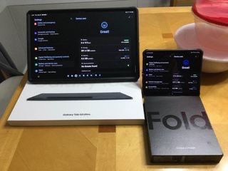 Samsung Galaxy Z Fold 4 and Tab S8 Ultra 