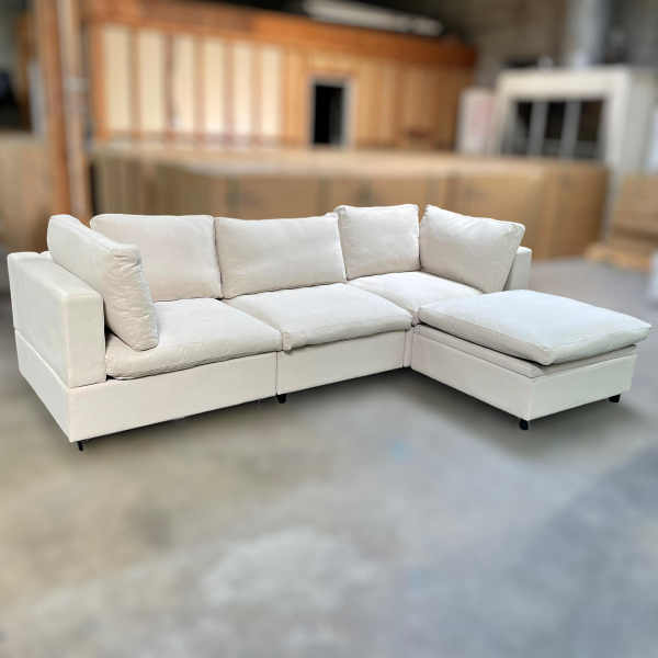 BRAND NEW Beige Cloud Couch Sectional - Free Delivery! 🚚 📦