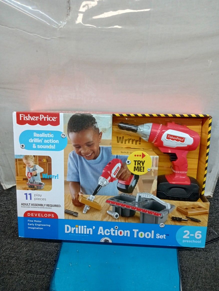 Fisher Price realistic drilling action and sounds 11 Play pieces