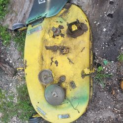 ((READ AD))((SHELL 42" L--SERIES Johndeere)) Riding Mower 