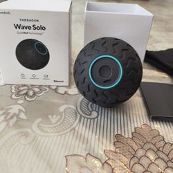 Therabody WaveSolo Vibrating Ball Roller