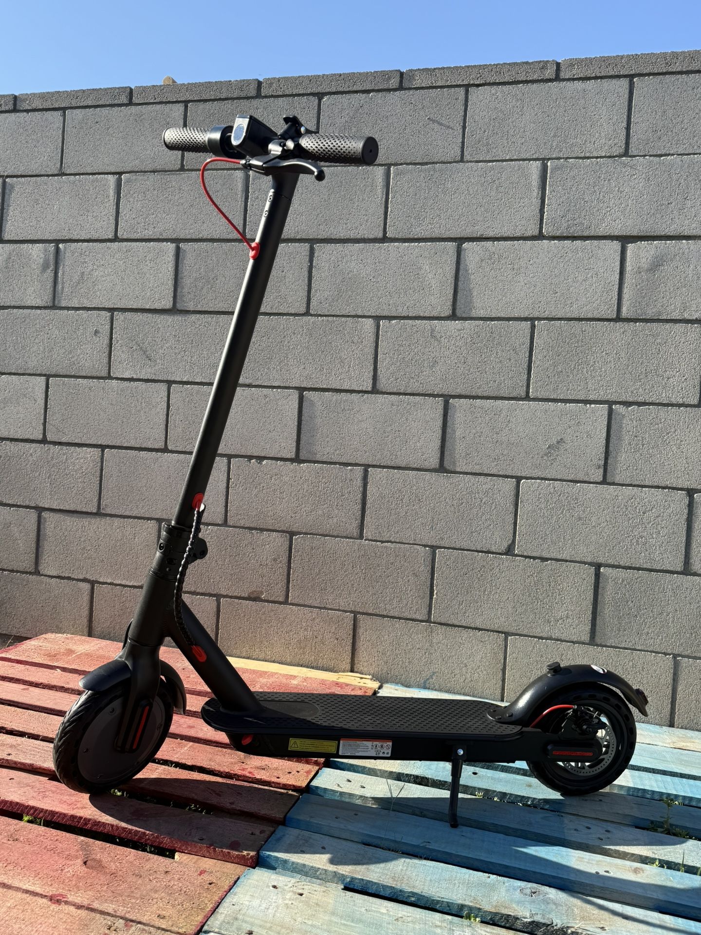 Electric scooter