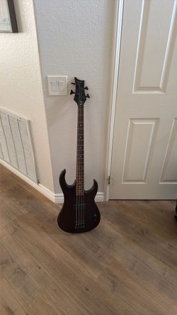 Dean bass guitar