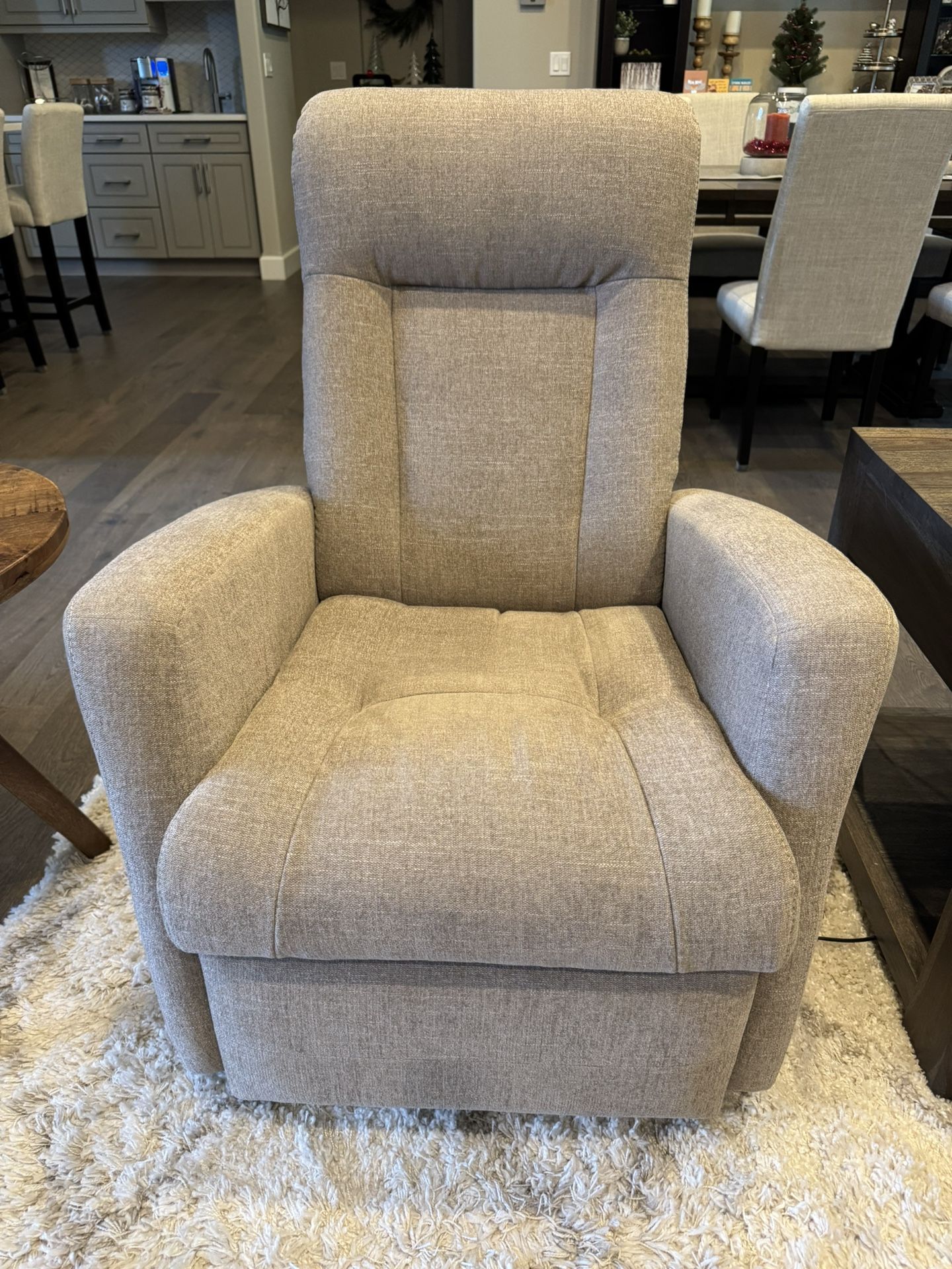 Palliser Banff II Power Swivel Recliner