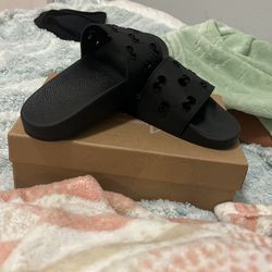 Gucci Slides