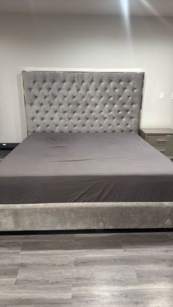 Gray Velvet Tufted Upholstered Bed Frame King