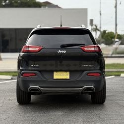 2018 Jeep Cherokee 