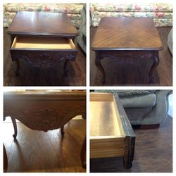Vintage End table with queen Ann legs and dove tail drawer