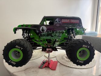 Losi monster truck 2.0 4s 45mph