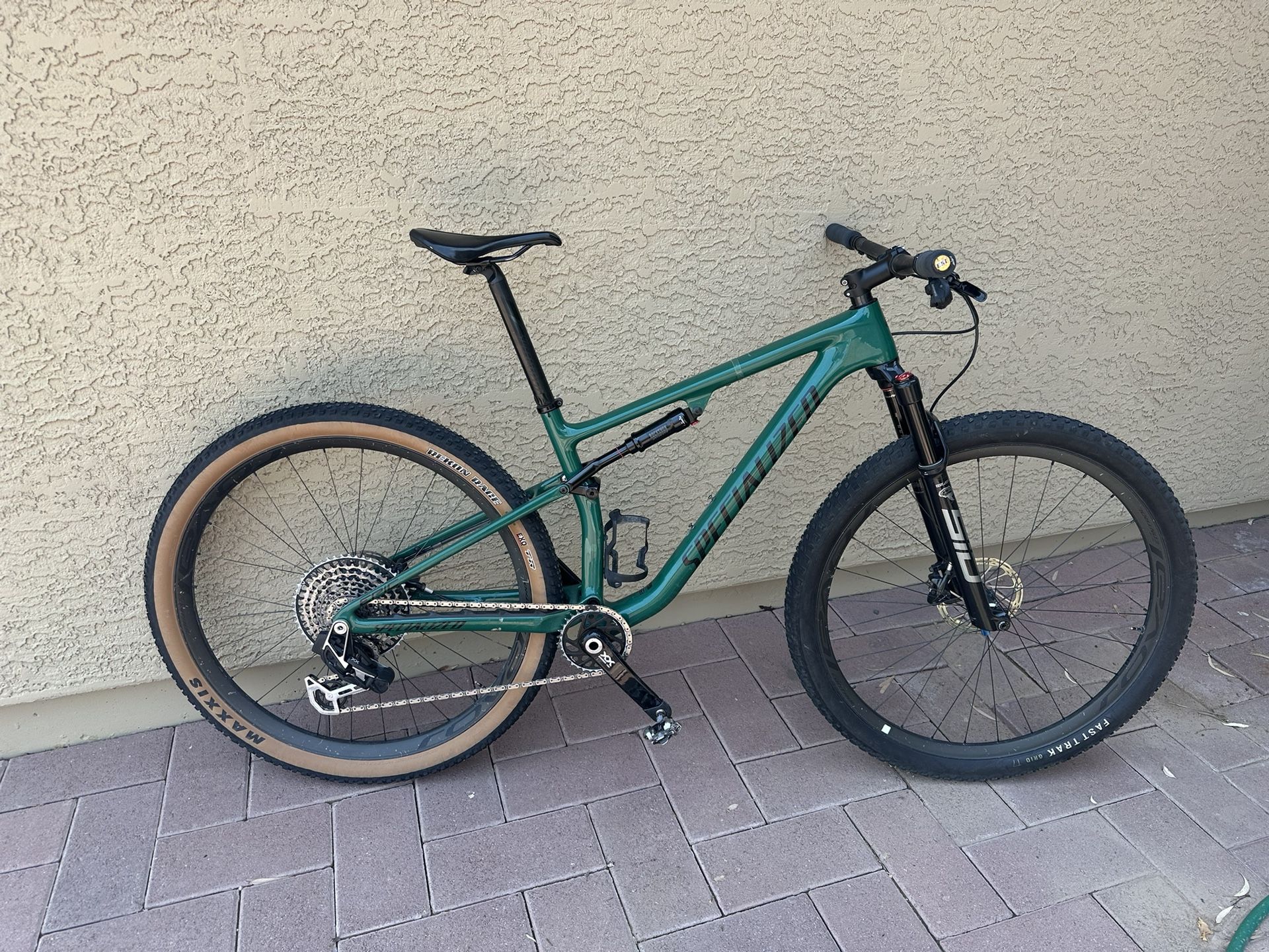 2022 Specialized Epic Expert W Upgrades