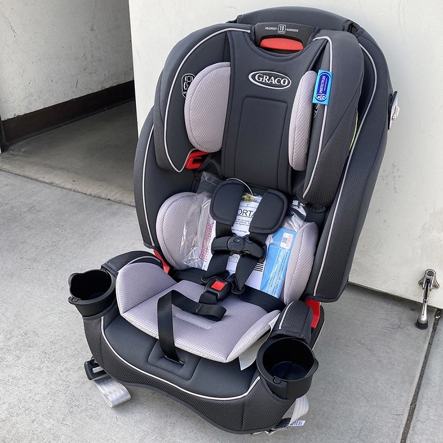 (NEW) $145 Graco Slimfit 3 in 1 Car Seat Slim & Comfy Design Saves Space for Child 5 to 100lbs Redmond