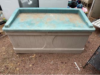 Resin Deck Box