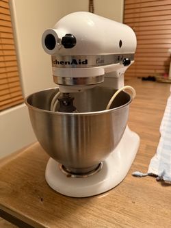 Kitchen Aid Classic Mixer