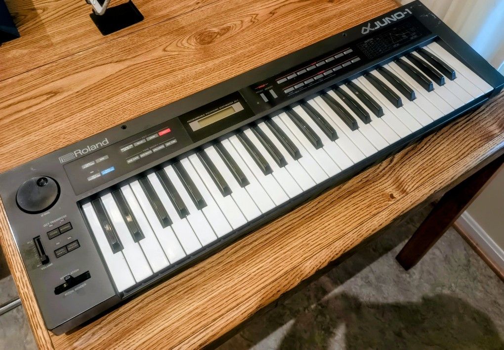 Roland Juno Alpha 1 Programmable Polyphonic Synthesizer
