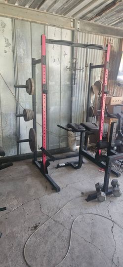 Half Power Rack Squat Rack with Weight Plates