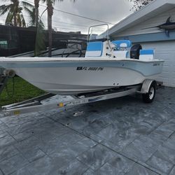 Seafox viper 18ft Bay Boat Center console 2013