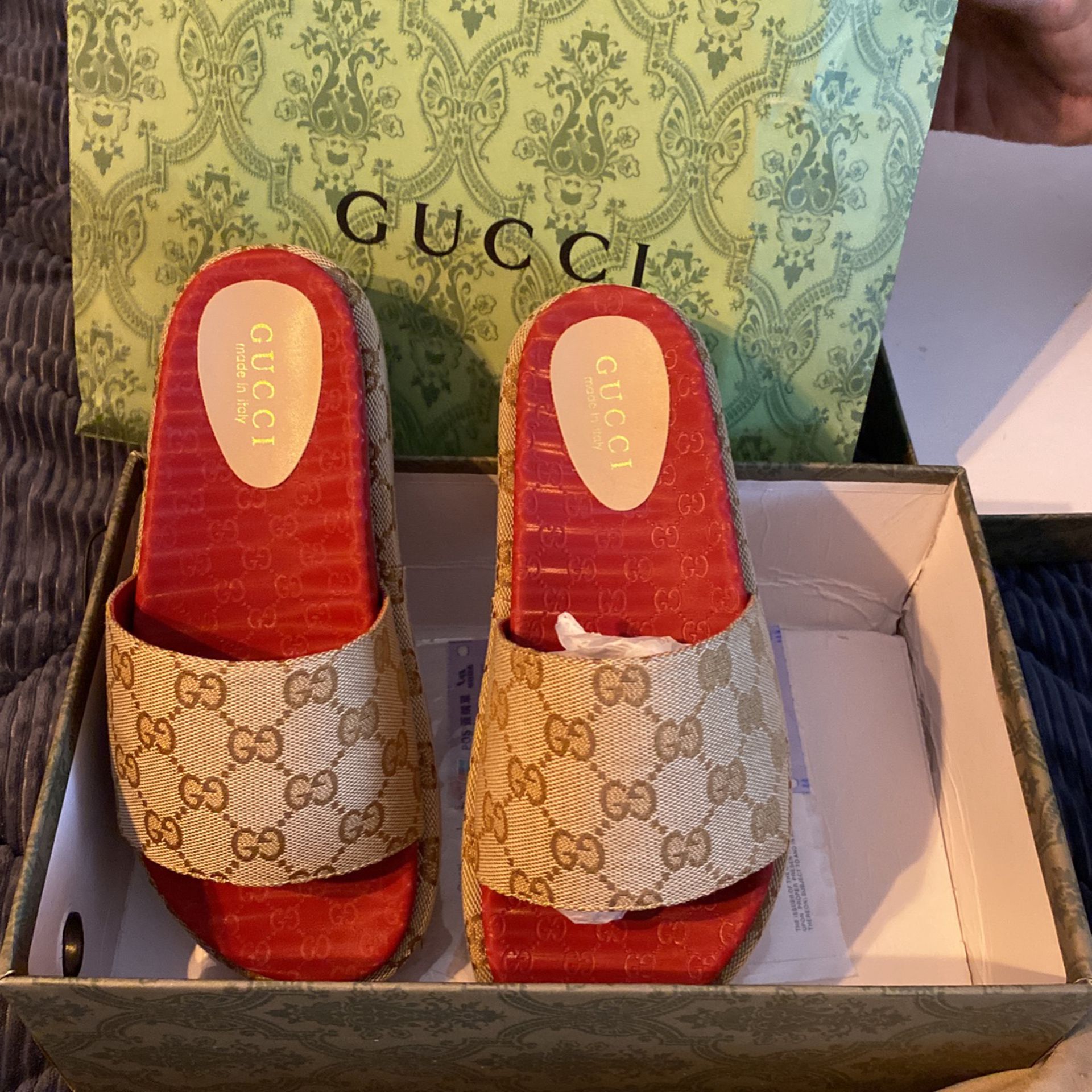 Gucci Slides