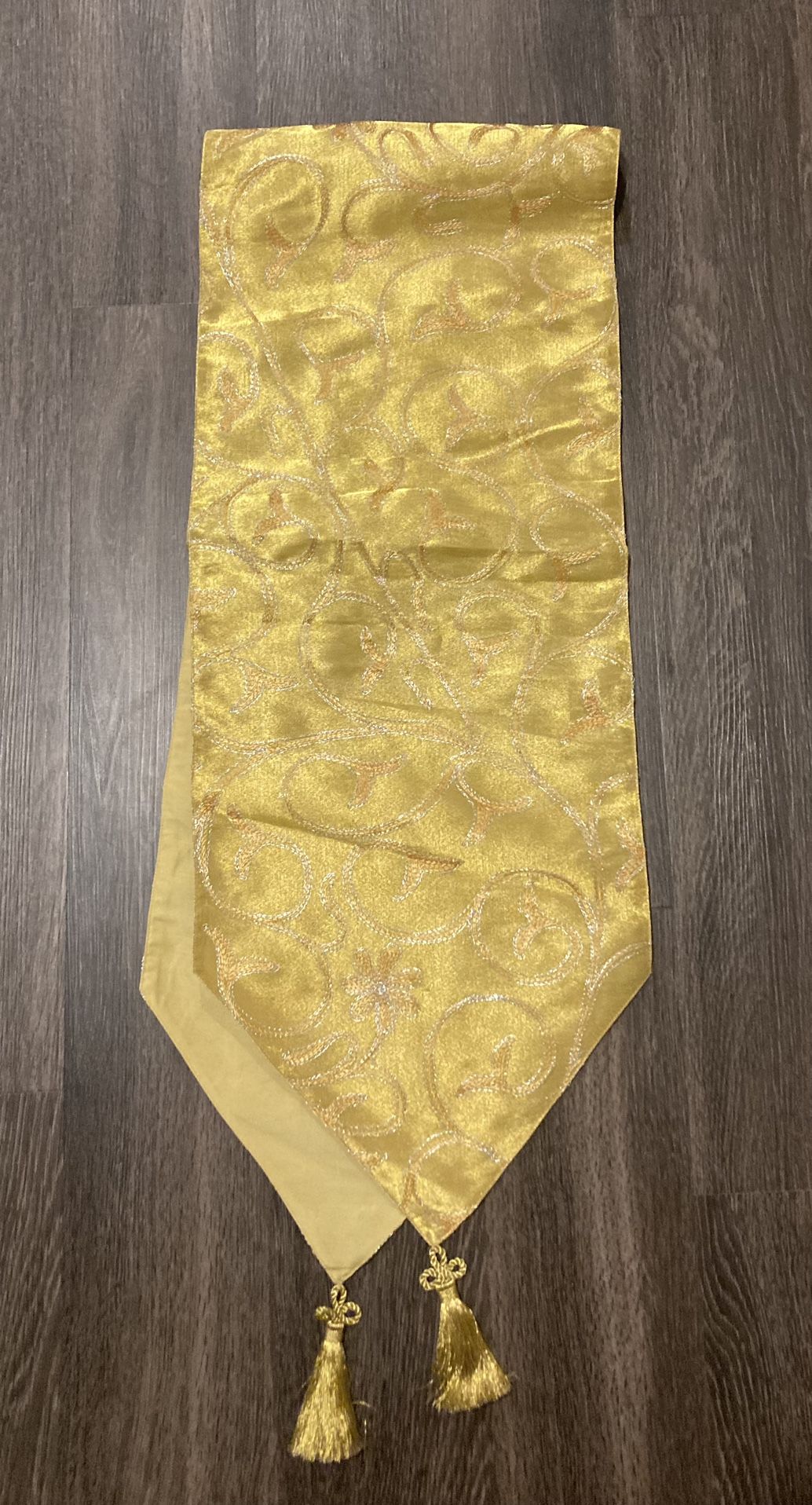 Table Runner