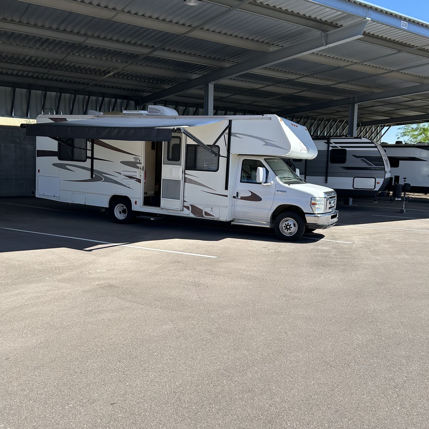 Rv sunseeker 2008 for Sale in Phoenix, AZ - OfferUp