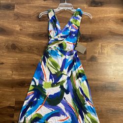 Brand new Woman’s Tommy Bahama brand blue floral sleeveless dress up for sale 