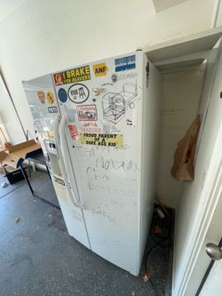 Adora refrigerator