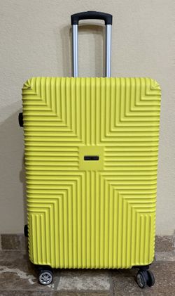 Full Size 28” Spinner Suitcase