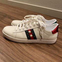 Gucci Shoes Size 40
