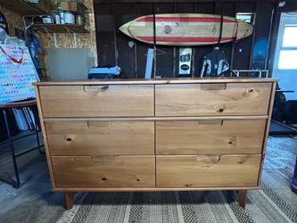 Mid century modern 6 drawer dresser