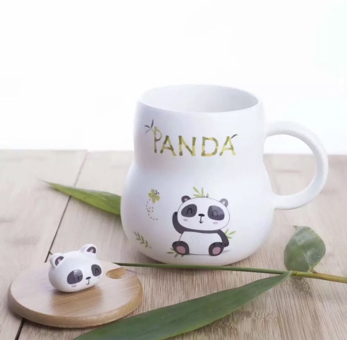 Panda Ceramic Mug With Lid & Spoon
