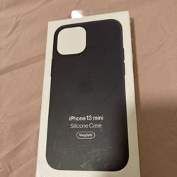 Apple iPhone 13 Mini Silicone Case MagSafe New