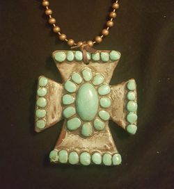 Sookie Sookie cross necklace